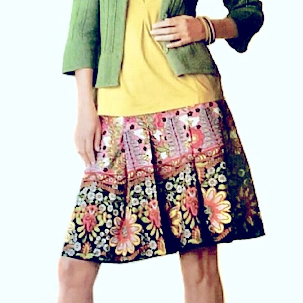 Cabi Ashbury 💐 Festive Floral Pleated Cotton Skirt With Pockets Style 933 Sz 4